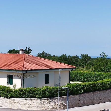 Apartamento Tonis Buje Exterior foto