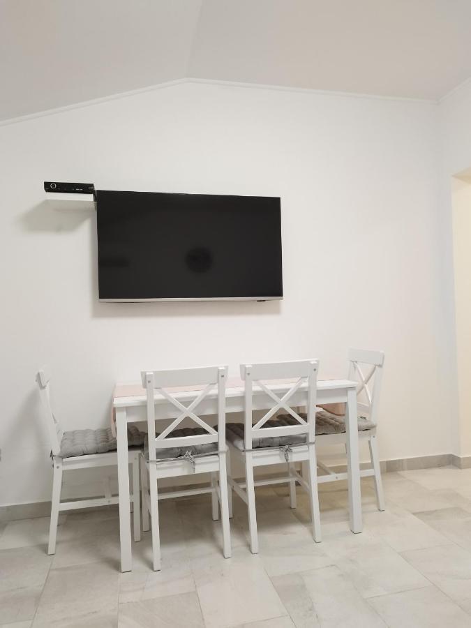 Apartamento Tonis Buje Exterior foto