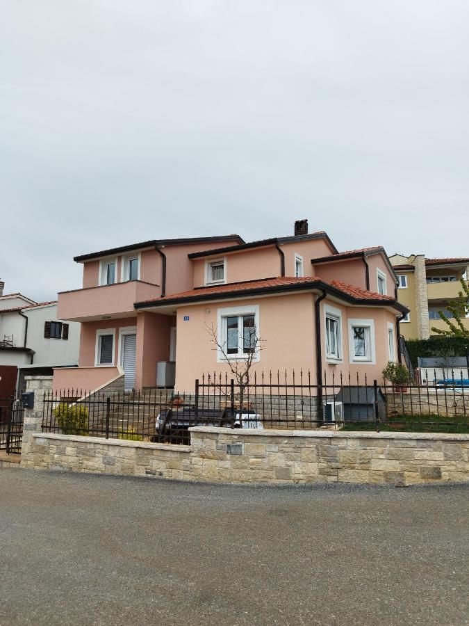 Apartamento Tonis Buje Exterior foto